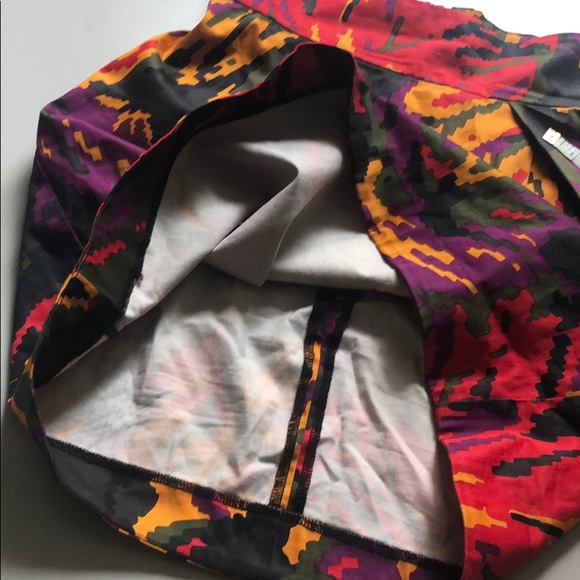 FCUK structured short skirt tribal print - Picture 7 of 8